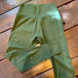 Buffbunny Spin Legging